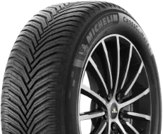Gros plan de la bande de roulement Michelin CrossClimate 2